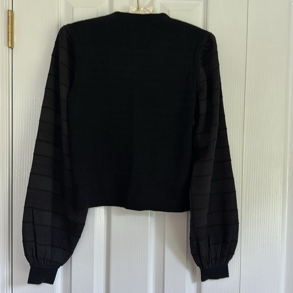 Club Monaco Black Woven Sleeve Crewneck Top - Picture 6 of 11